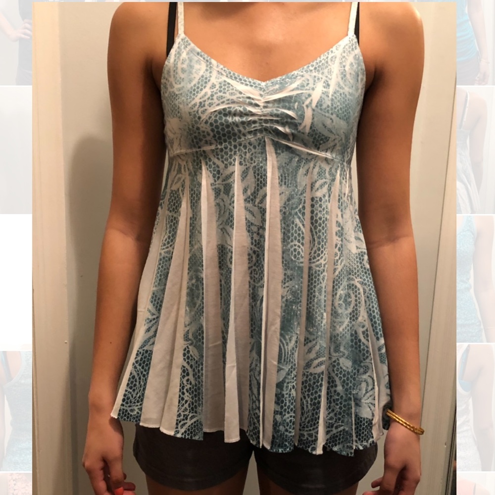 Tank top! - Picture 2 of 4